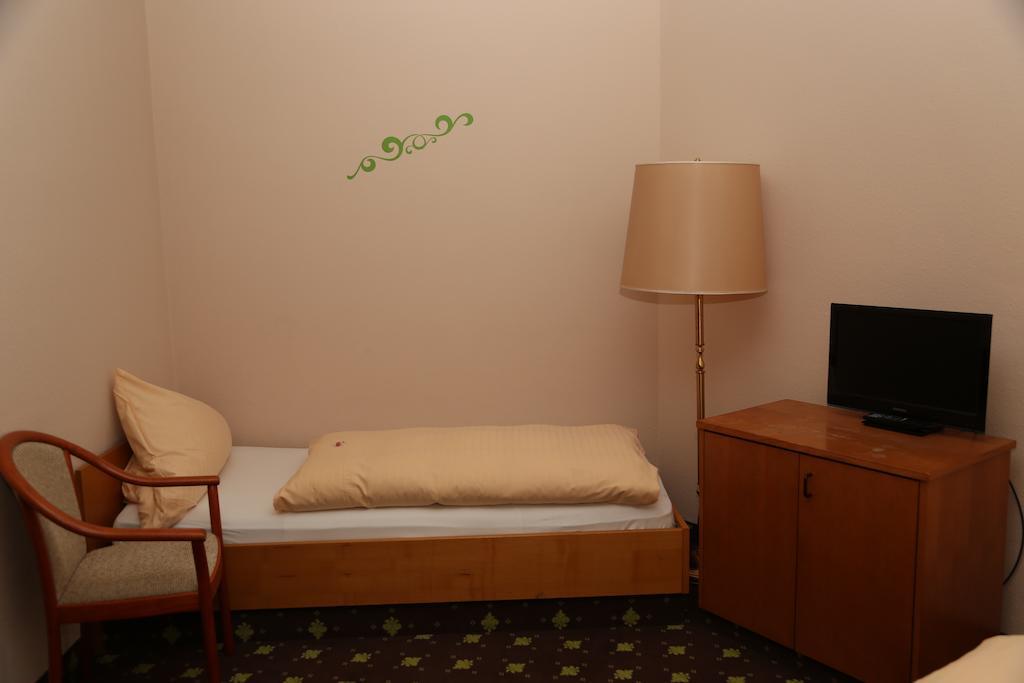 Hotel Taunus Residence Бад-Камберґ Номер фото